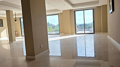 Bodrum Türkkuyusu'nda Kapanmaz Kale ve Deniz Manzaralı Satılık 5+1 Triplex Villa