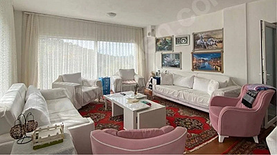 Milas Beyciler'de 900 m² Arsada 100 Zeytinli Müstakil Villa