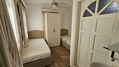 Kumbahçe Satılık Tarihi Taş Ev | 100 Yıllık, Avlulu, Sarnıçlı