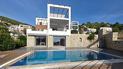 Kaledos Villaları - Türkkuyusu'nda Kale ve Marina Manzaralı Villa