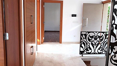 Kaledos Villaları - Türkkuyusu'nda Kale ve Marina Manzaralı Villa